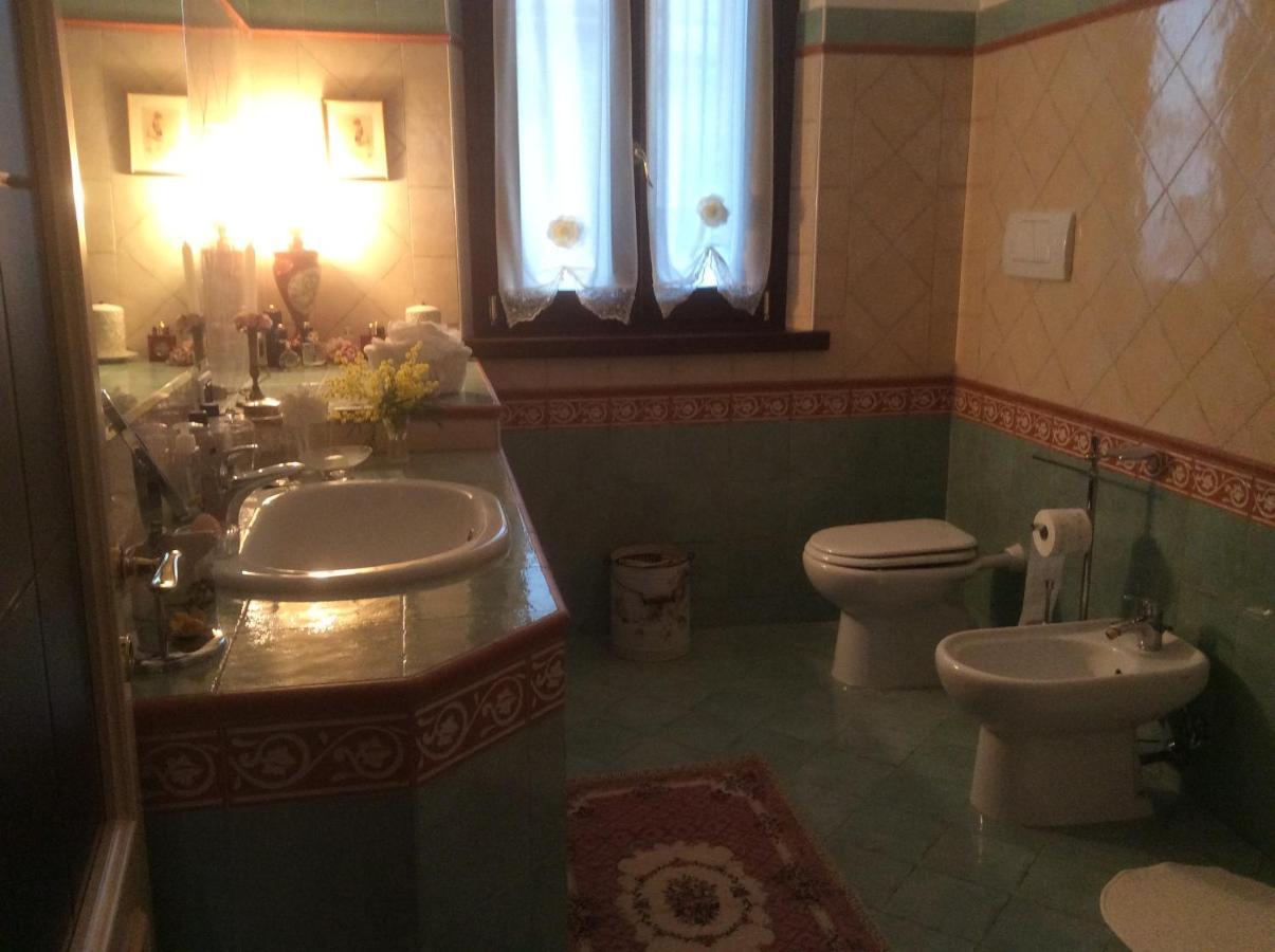 B&B Mikigio Mondavio Екстер'єр фото