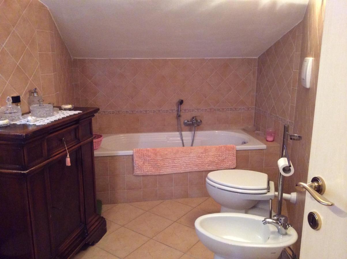 B&B Mikigio Mondavio Екстер'єр фото